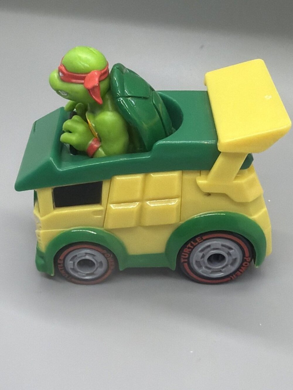 Teenage Mutant Ninja Turtles - Rad Rip Racers Car Raphael - Picture 4 of 6